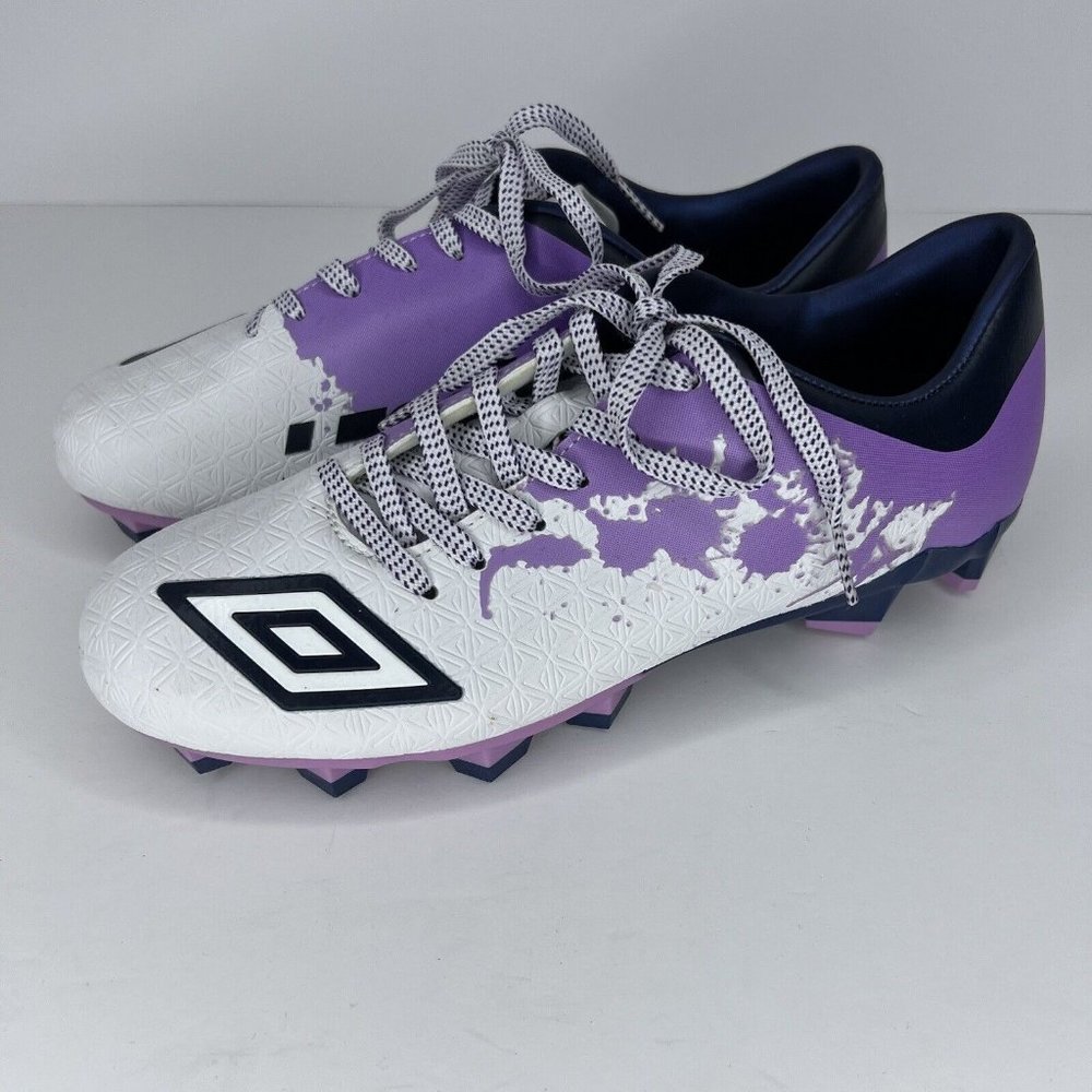 Umbro Soccer Cleats Purple Violet Black Brand New Pair Women's Size 9 NWOT